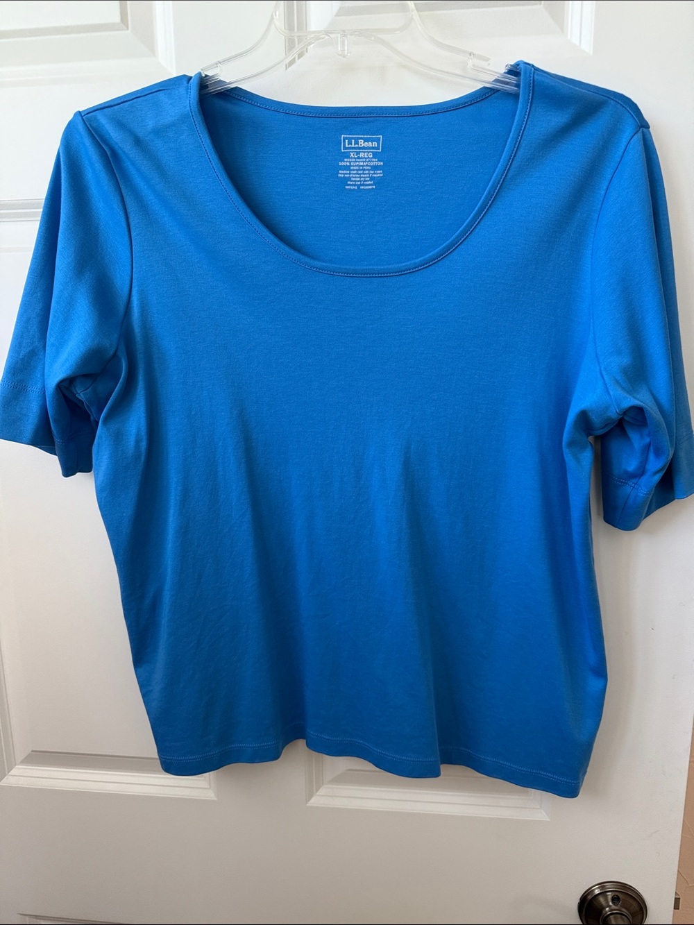 L.L. Bean Women's Scoop Neck Short Sleeve Top — True Blue size XL